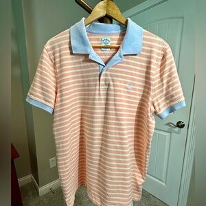 Brooks Brothers XL - Slim Cut 
96% Cotton 4% Spandex Classic w modern stretch